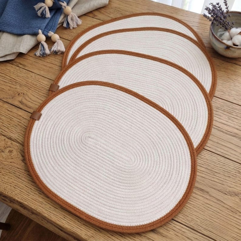 Ovale Tischsets aus Baumwollseil, zweiteiliges Set, gewebte Tischsets im Bohème-Landhausstil, handgefertigte rustikale Tischdekoration