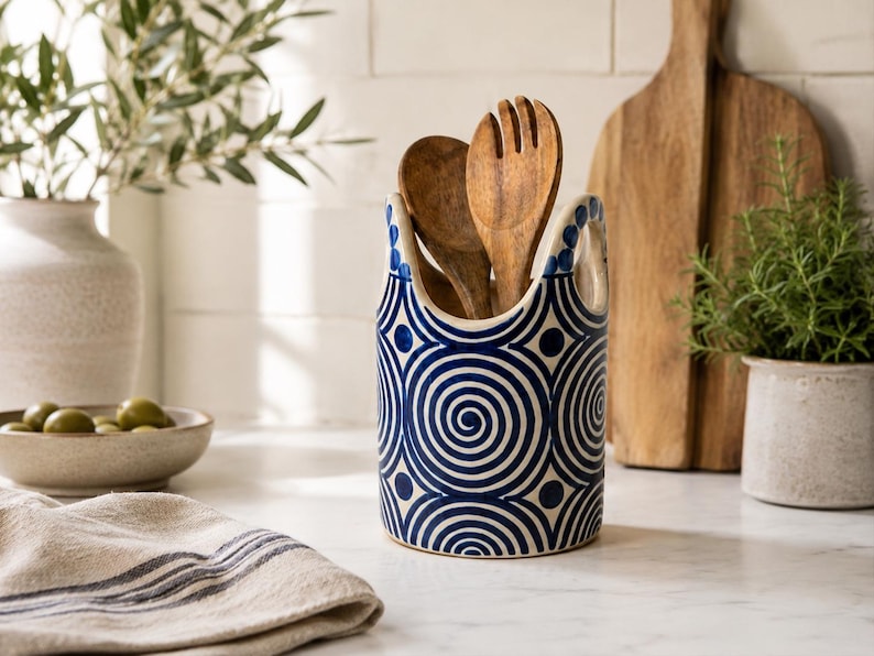 Blauer Keramik-Utensilienhalter, handbemalter Küchenbehälter, Löffelhalter