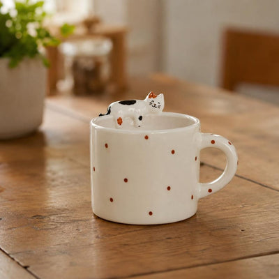 Handgefertigte Keramiktasse mit Katzenmotiv, weiße Kaffeetasse mit 3D-Katzen-Detail, ca. 350 ml (12 oz)