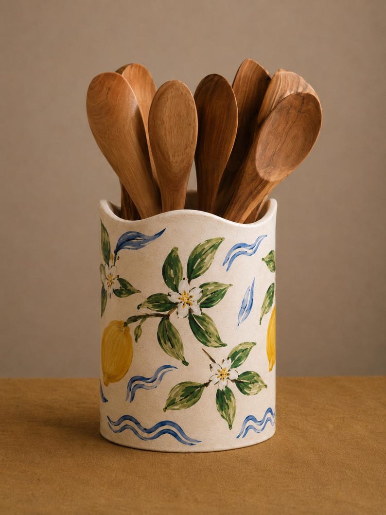 Keramik-Küchenhelferhalter mit Zitronen- und Blumenmuster, hoher Löffelbehälter, mediterrane Küchendekoration, Creme/Gelb/Grün/Kobaltblau, Durchmesser 5 oder 6 Zoll